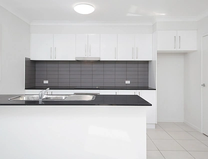2/11 Clausen Street, Mount Gravatt East, Brisbane - Southern Region, 4 कमरे, 2 बाथरूम, Townhouse