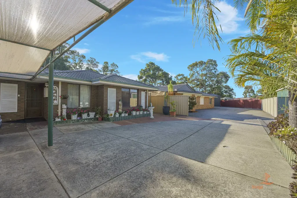 Gosnells 5 Slaapkamer FIVE BEDROOM TWO BATHROOM HOME 920SQM LAND REZONED R30