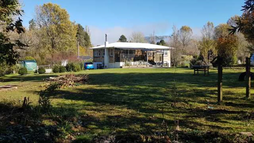 Ohura 3房  Family home with massive garden
