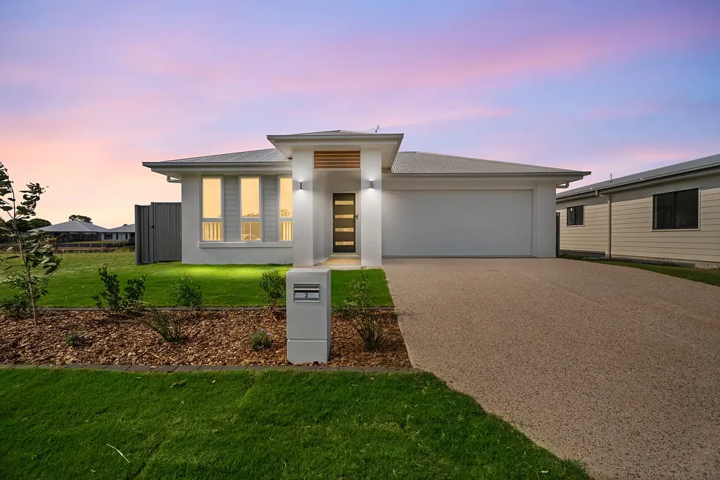 Brand New 4 Bedroom Home in Toogoom $700 per week