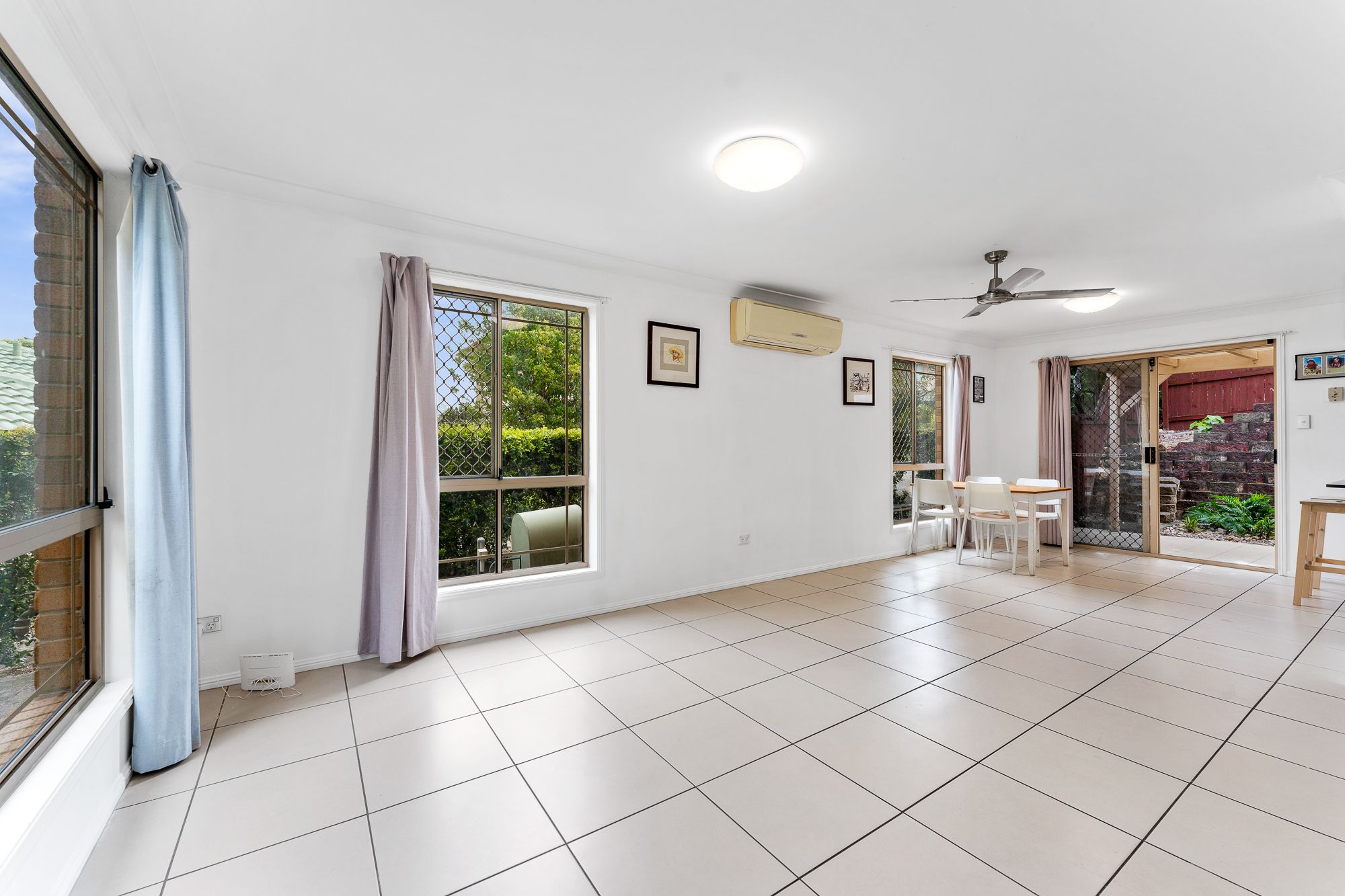 UNIT 6 16 LAKEFIELD PL, RUNCORN QLD 4113, 0 chambres, 0 salles de bain, Townhouse