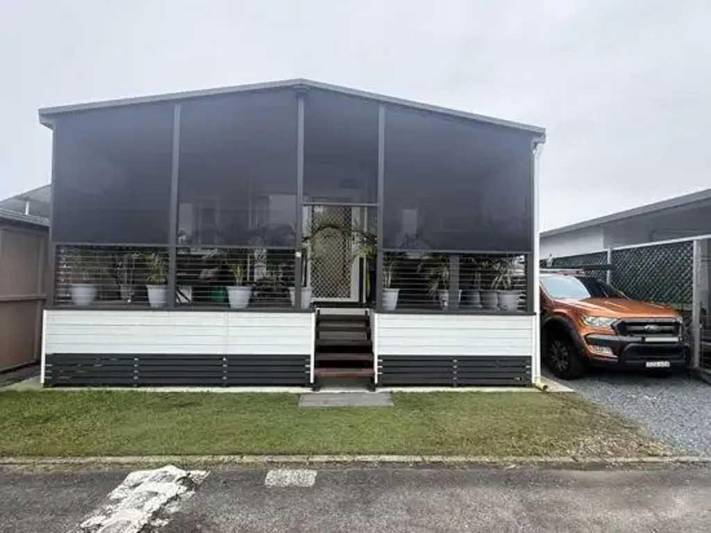 Chinderah 1chambre Like New Condition in Pet Friendly Park