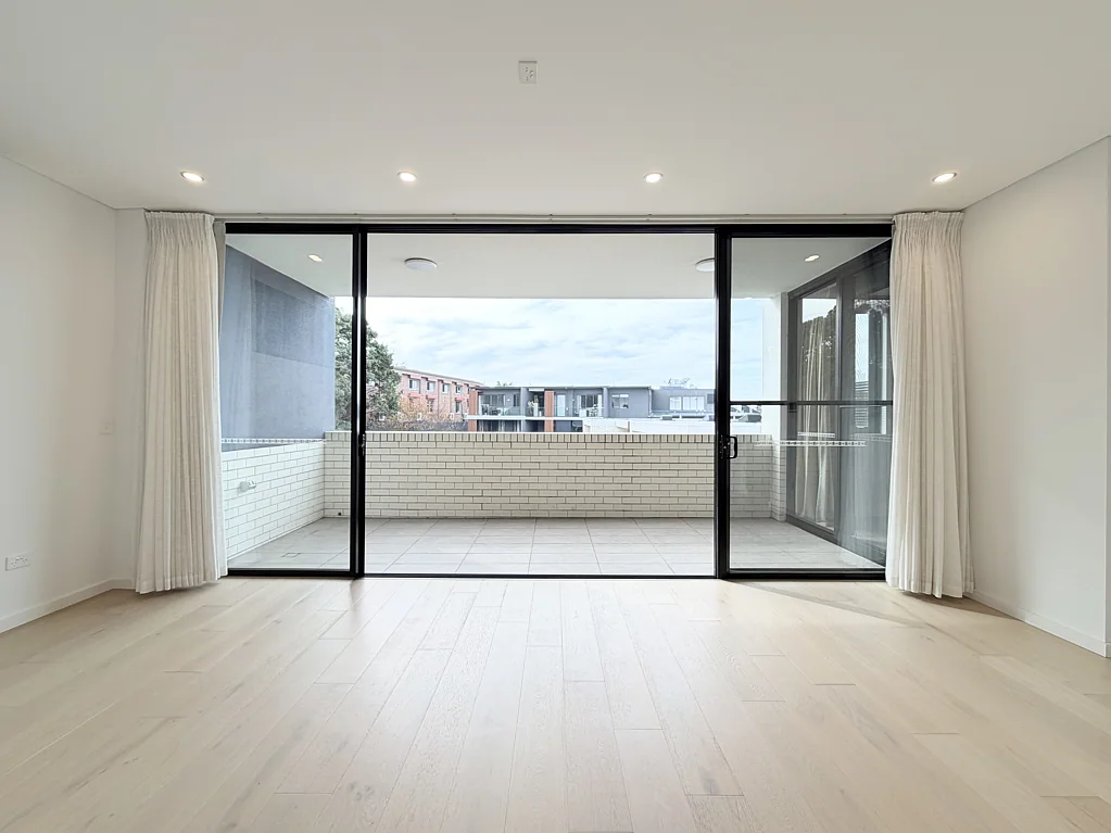 Modern 1 Bedroom Apartment in the Heart of Eastwood
