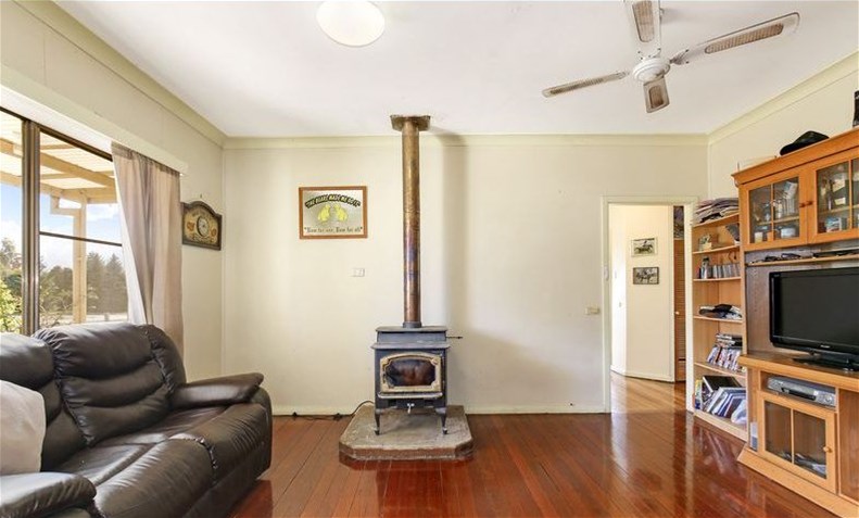 60 RUSSELL ST, SOUTH GUYRA NSW 2365, 0房, 0浴, House