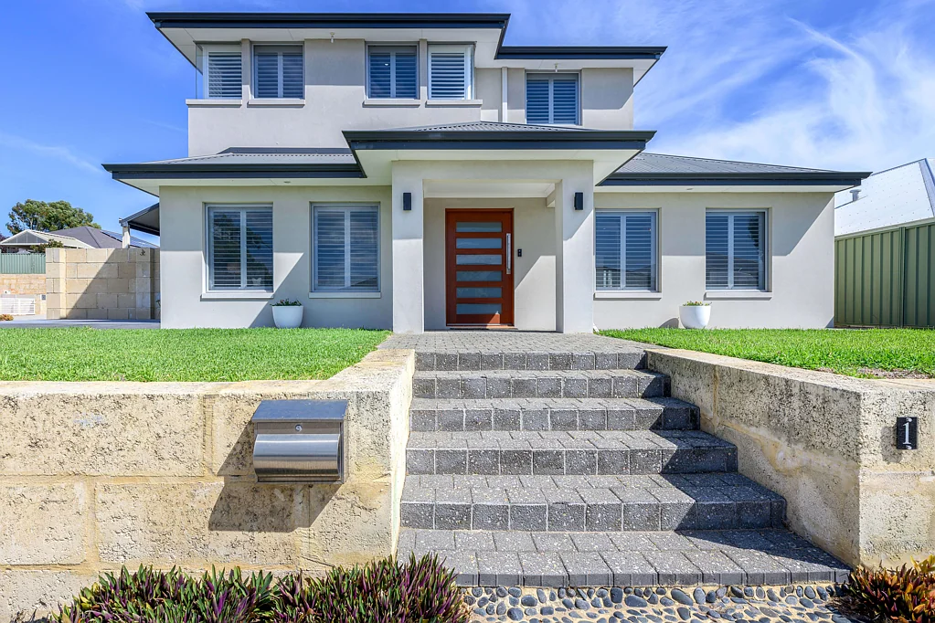 Baldivis 5房  PRESTIGIOUS FAMILY HOME IN SOUGHT AFTER ESTATE