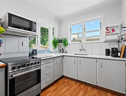 214 East Coast Road, Forrest Hill, North Shore City, 3 ਕਮਰੇ, 1 ਬਾਥਰੂਮ, House