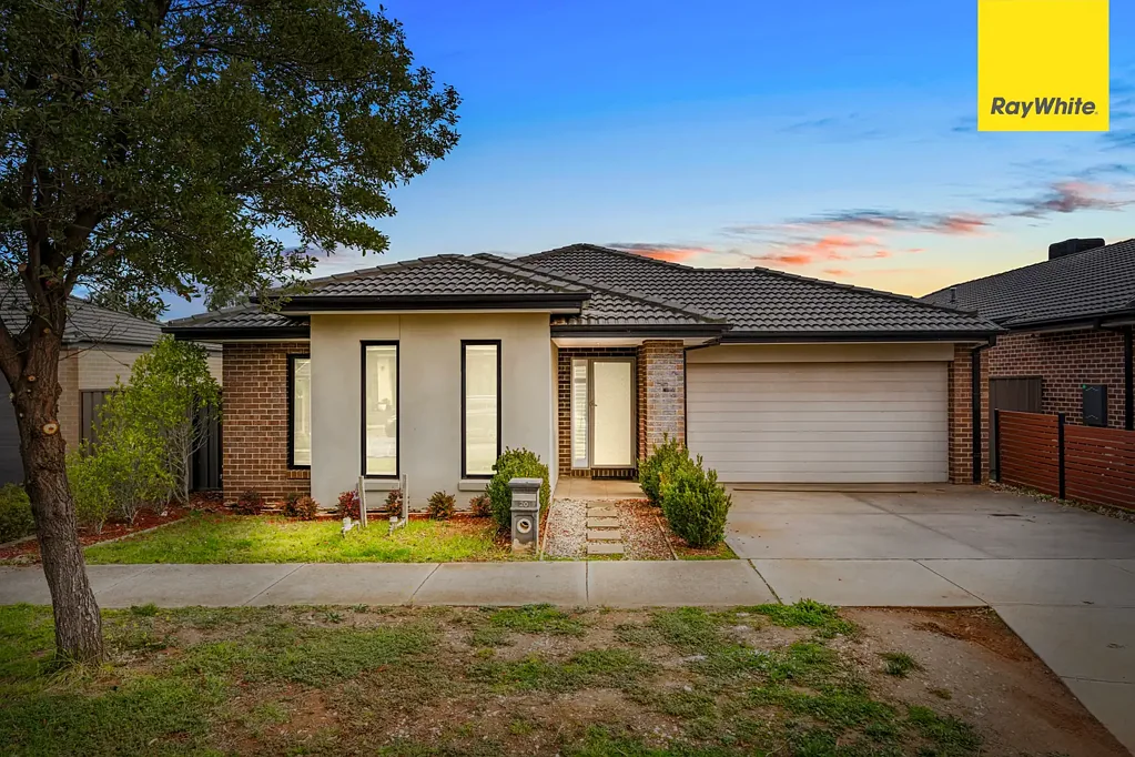 20 Jade Crescent, Cobblebank, VIC 3338