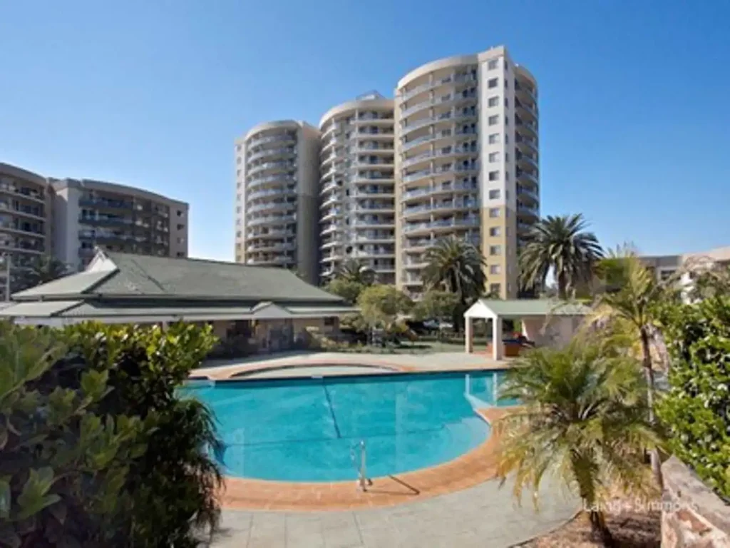 Westmead 2Zimmer Spacious Apartment Offering Lifestyle, Convenience & Exceptional Amenities
