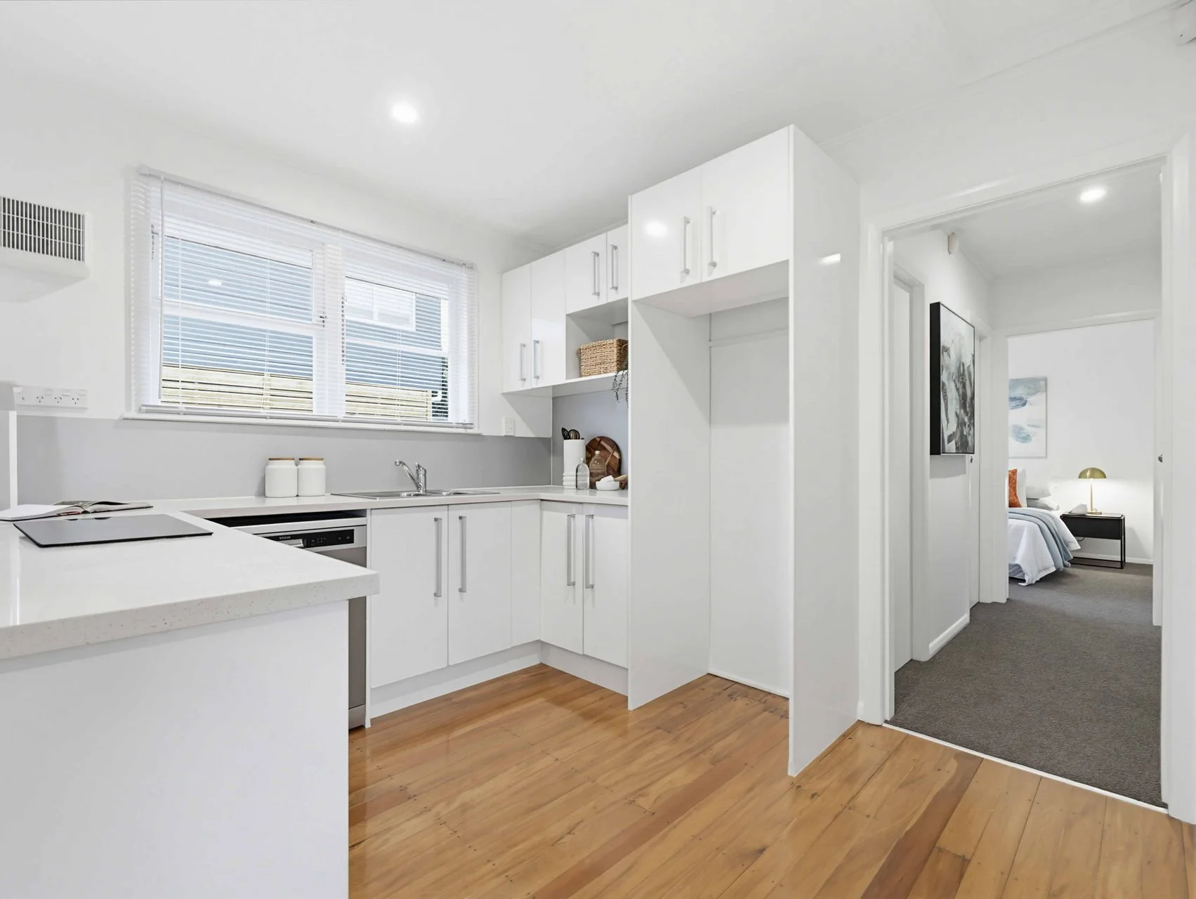 18 Buller Crescent, Manurewa, photo 7