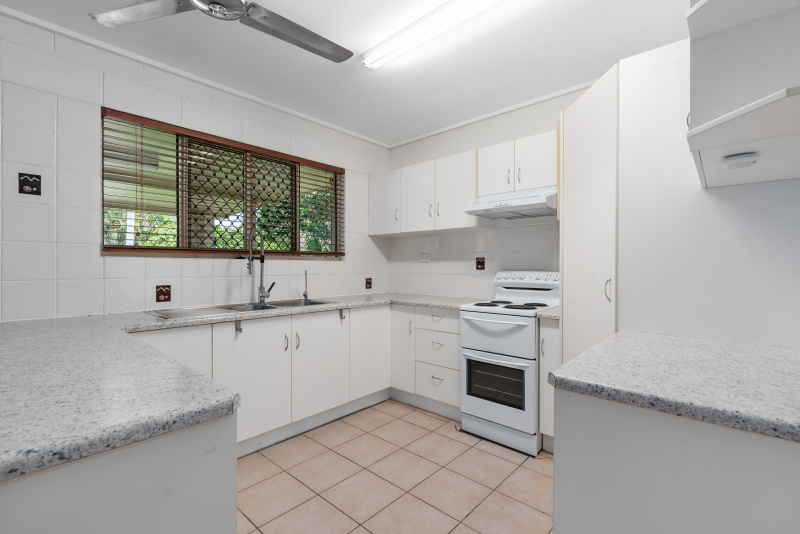 5 TRICKEY AV, CRANBROOK QLD 4814, 0房, 0浴, House