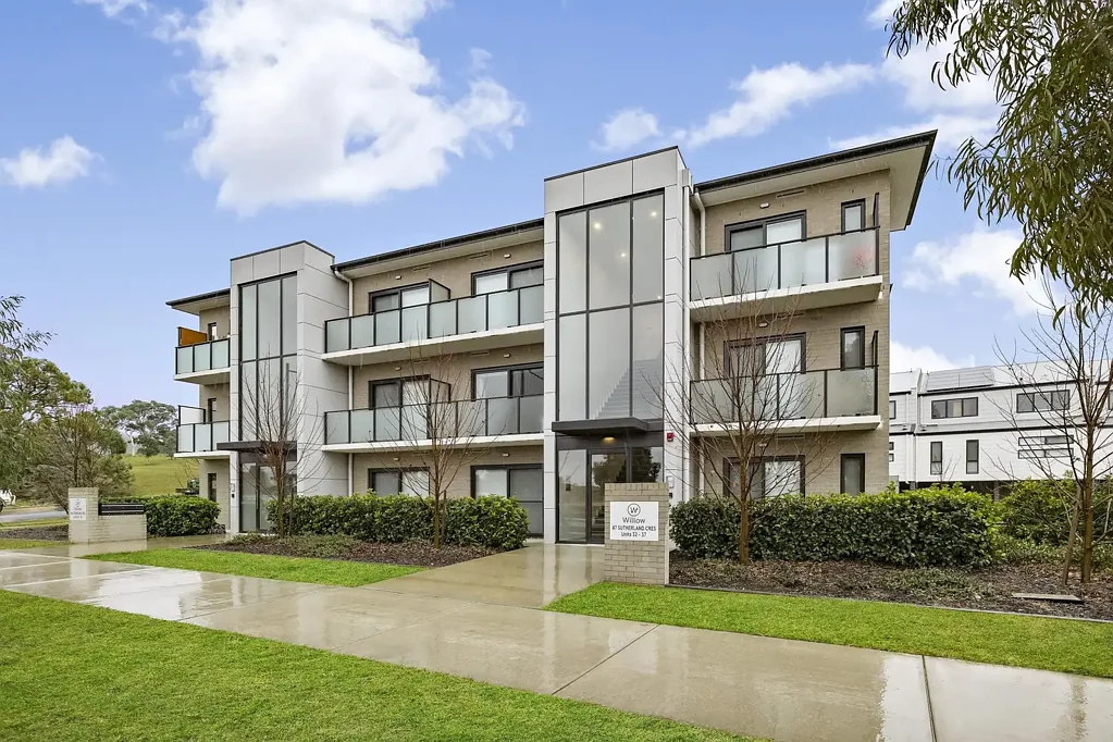 Taylor 1ਬੈੱਡਰੂਮ First Home or First-Class Investment!