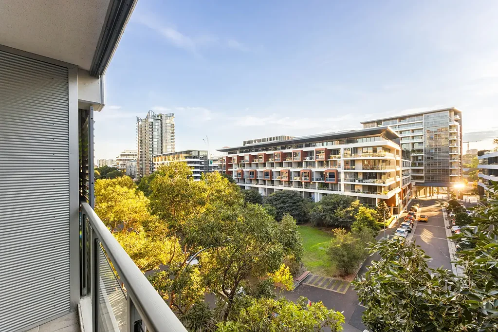 308/11A Lachlan Street, Waterloo, NSW 2017