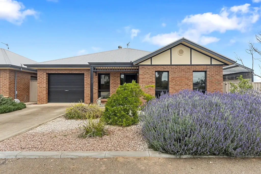 1a Shorter Street, Moonta Bay, SA 5558