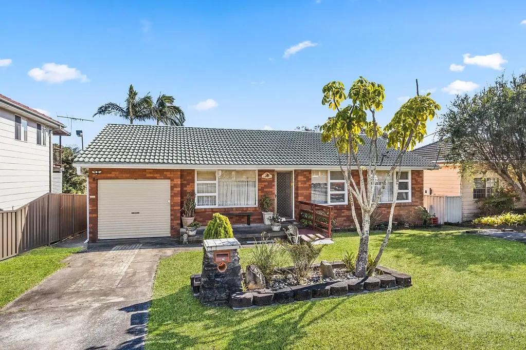 Heathcote 3ਬੈੱਡਰੂਮ Comfortable Family Living in a Peaceful Heathcote Setting on 632m2
