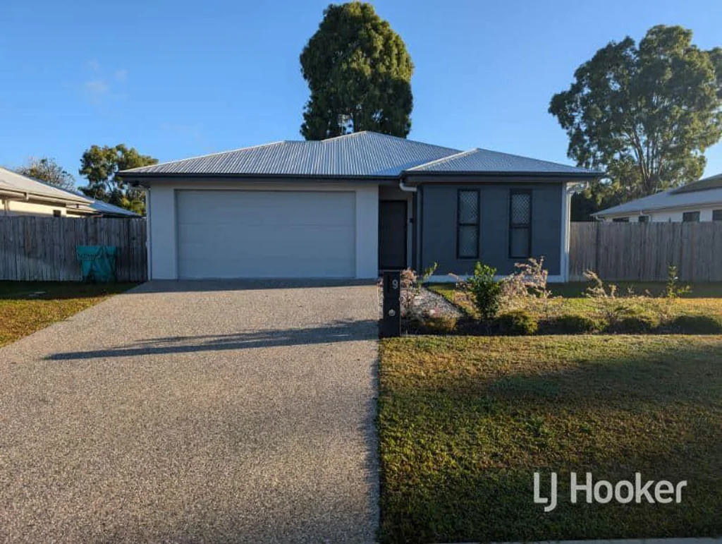9 Shellwater Place, Bushland Beach, QLD 4818