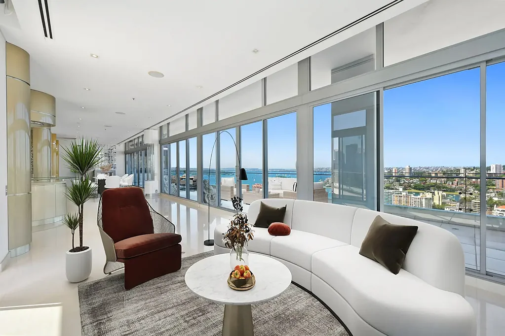 Penthouse 1807, Ikon - Sydney's Most Spectacular Lease