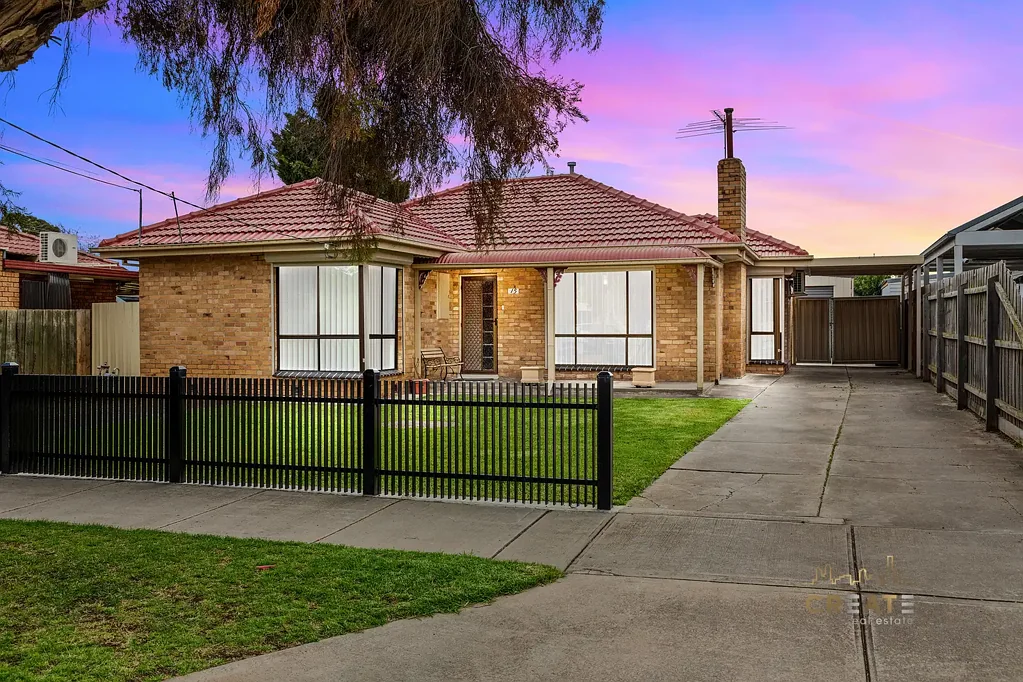 15 Godfrey Avenue, Sunshine North, VIC 3020