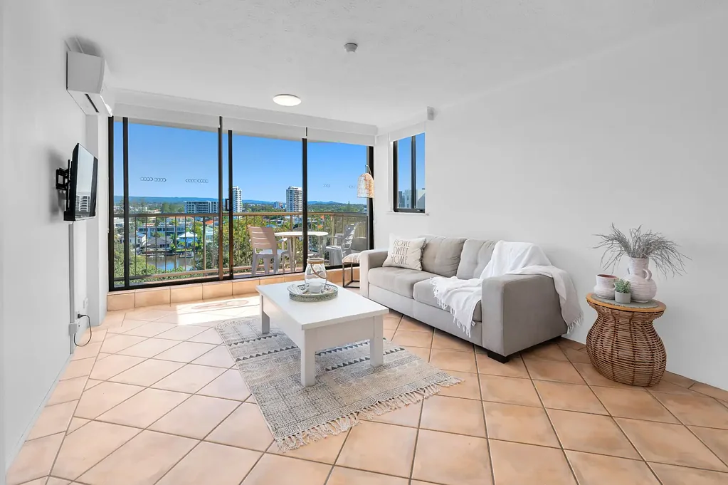 Surfers Paradise 1침실 Views to Live For!!  Stunning River, Parkland & Hinterland.