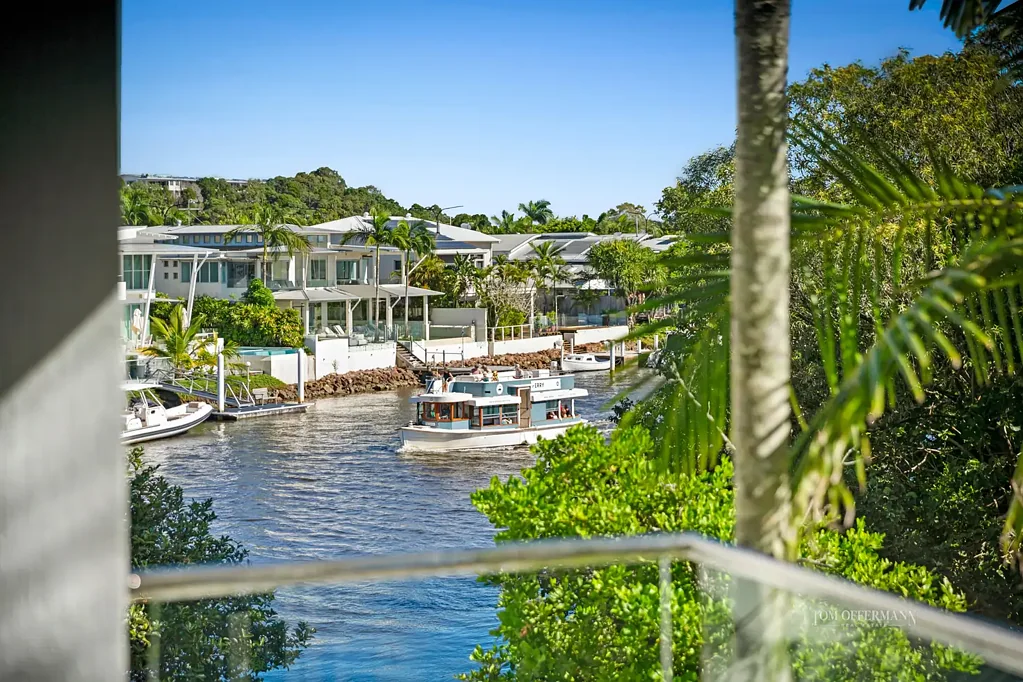 Noosa Heads 2Moenga Hastings Street Gem With Noosa River Views