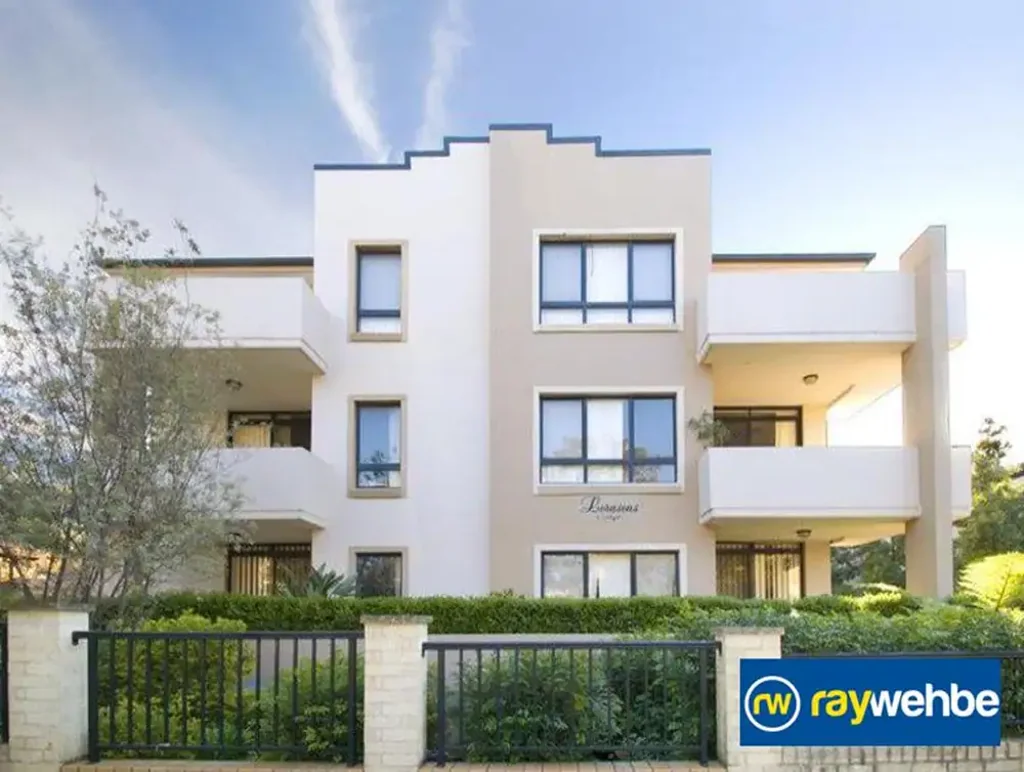 2 Bedroom Unit in Perfect Location