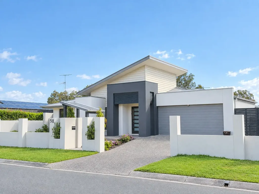 Burleigh Waters 4બેડરૂમ An Exceptional Burleigh Waters Lifestyle