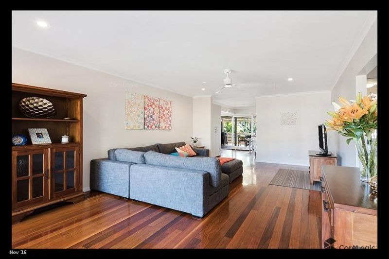 24 RYHILL RD, SUNNYBANK HILLS QLD 4109, 0 habitaciones, 0 baños, House