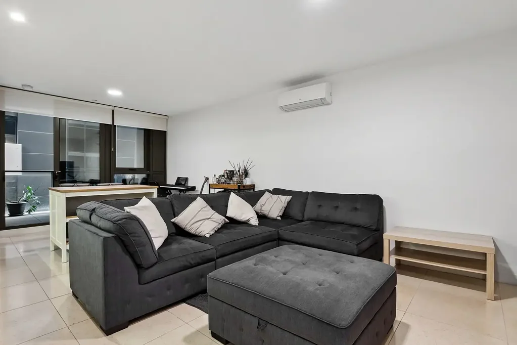612/12 Queens Road, Melbourne, VIC 3004