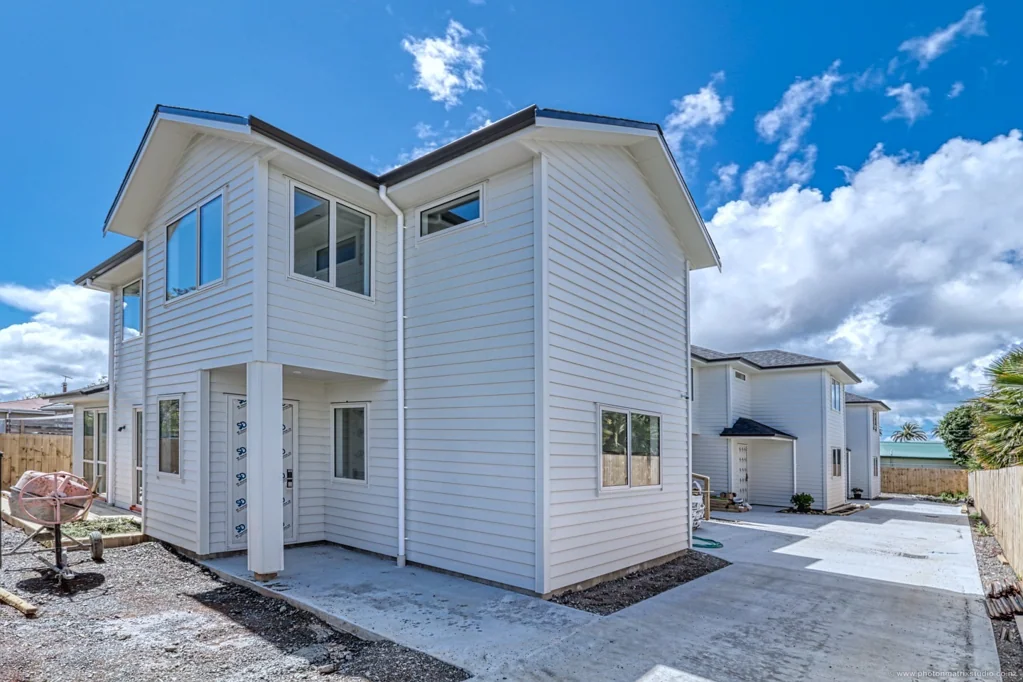 Newly high quilaty 4 bedroom 3 bath in Manurewa