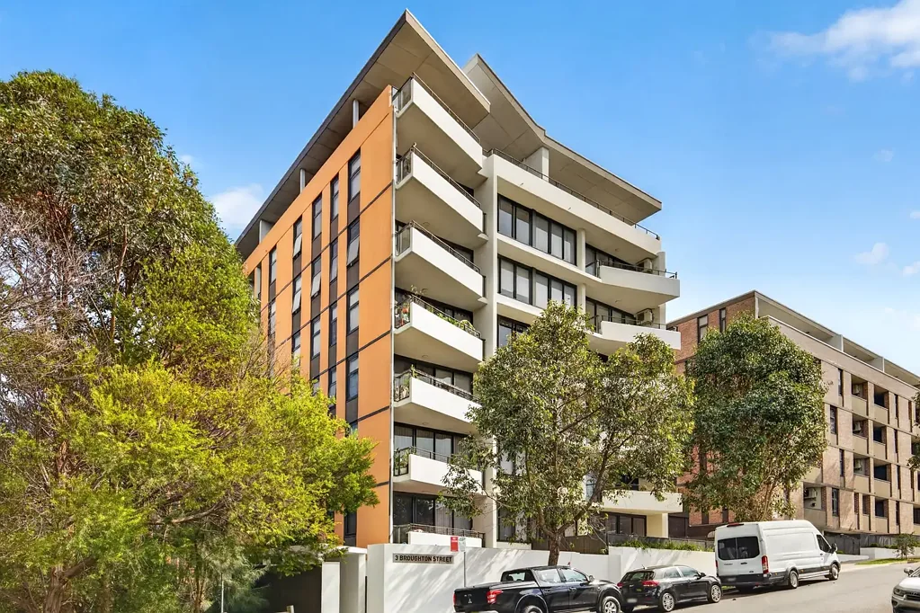 Parramatta 2Kwarto SOLD BY TEAM NAYAK | #1 AGENT IN PARRAMATTA GREATER REGION