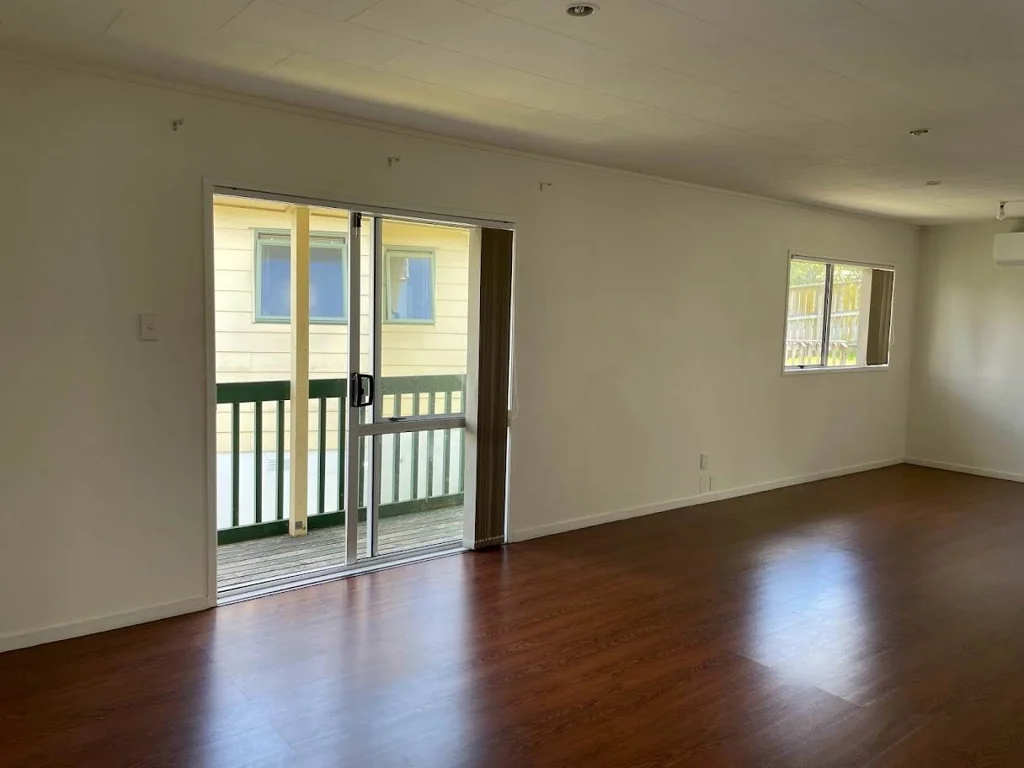 Family home in West Harbour