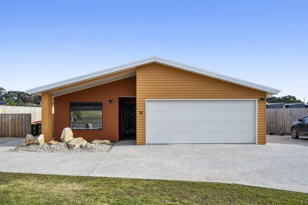 Coles Bay 5房  Spacious coastal retreat