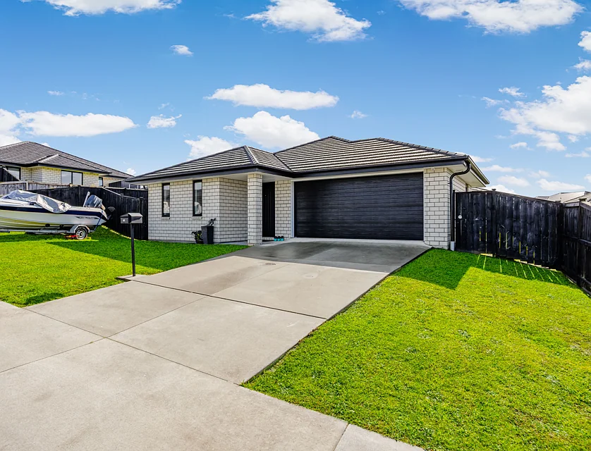 38 Calder Crescent, Pokeno, Franklin, 4 રૂમ, 2 બાથરૂમ, House