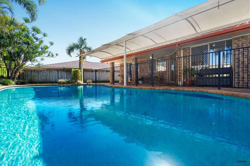 5 Blackbean Court, Elanora, QLD 4221
