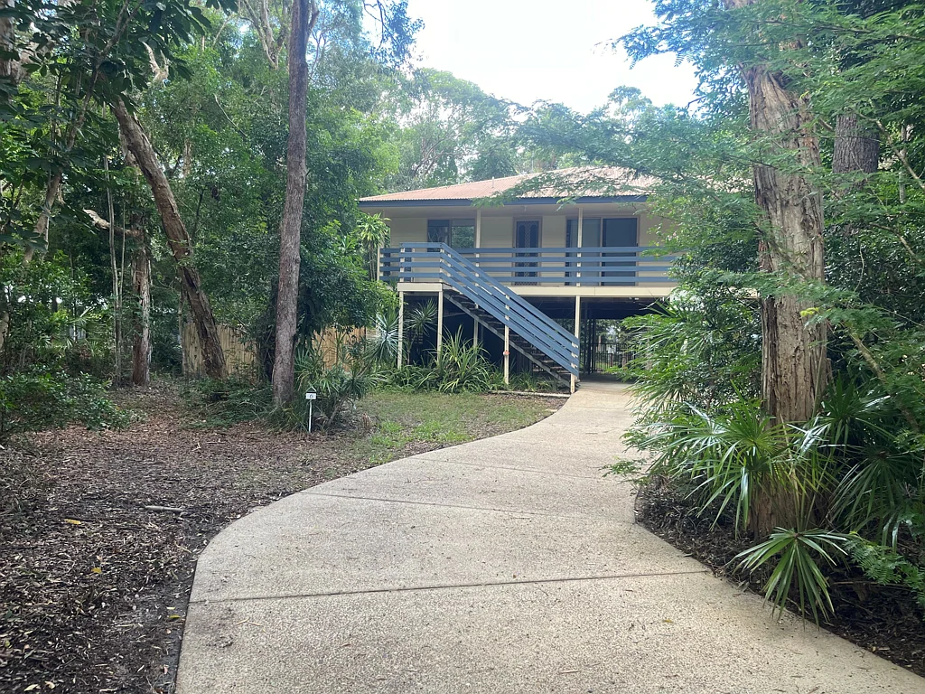 Rainbow Beach 3બેડરૂમ Beach house with room to expand