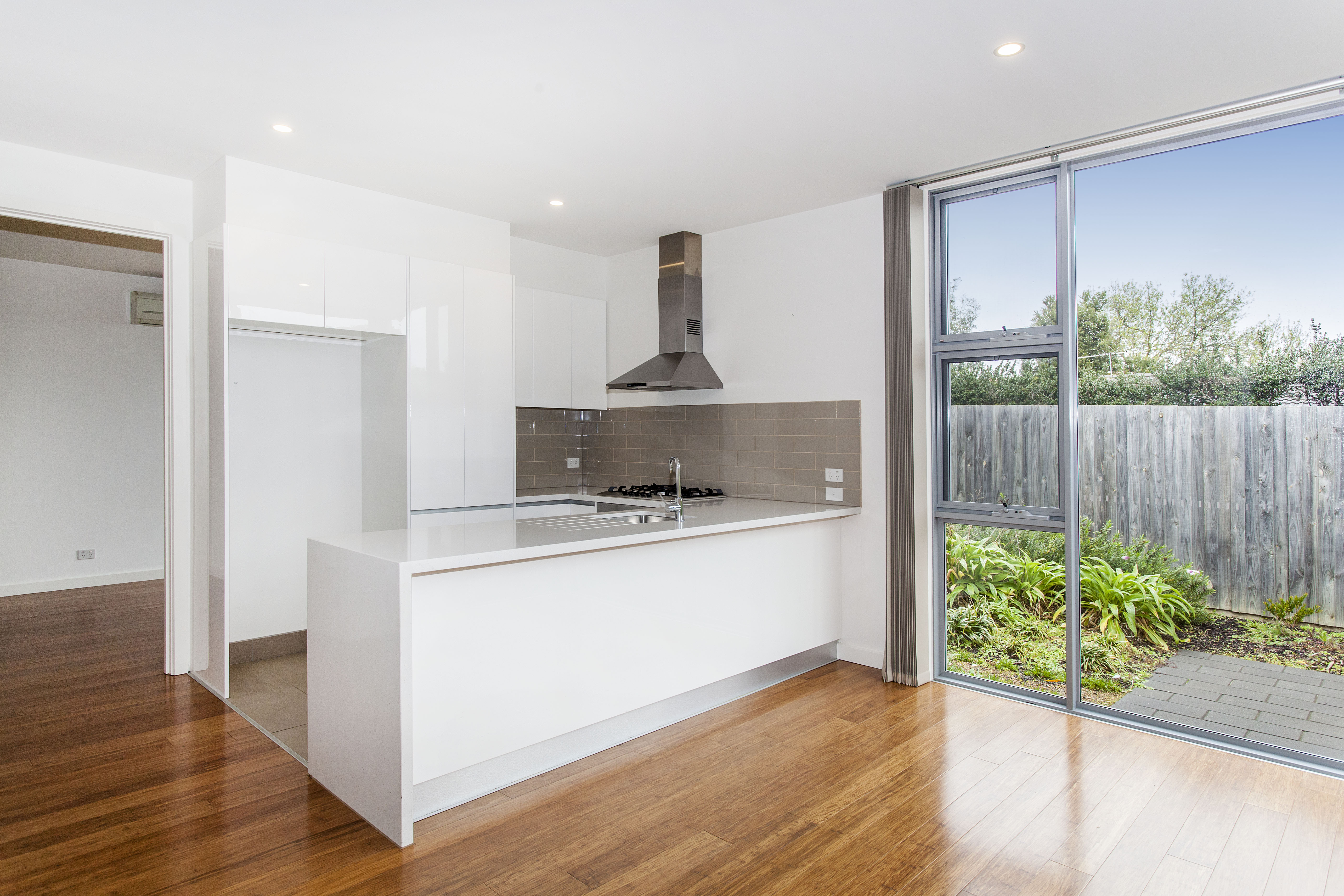 UNIT 7 17-19 RENOWN ST, BURWOOD VIC 3125, 0 રૂમ, 0 બાથરૂમ, Townhouse