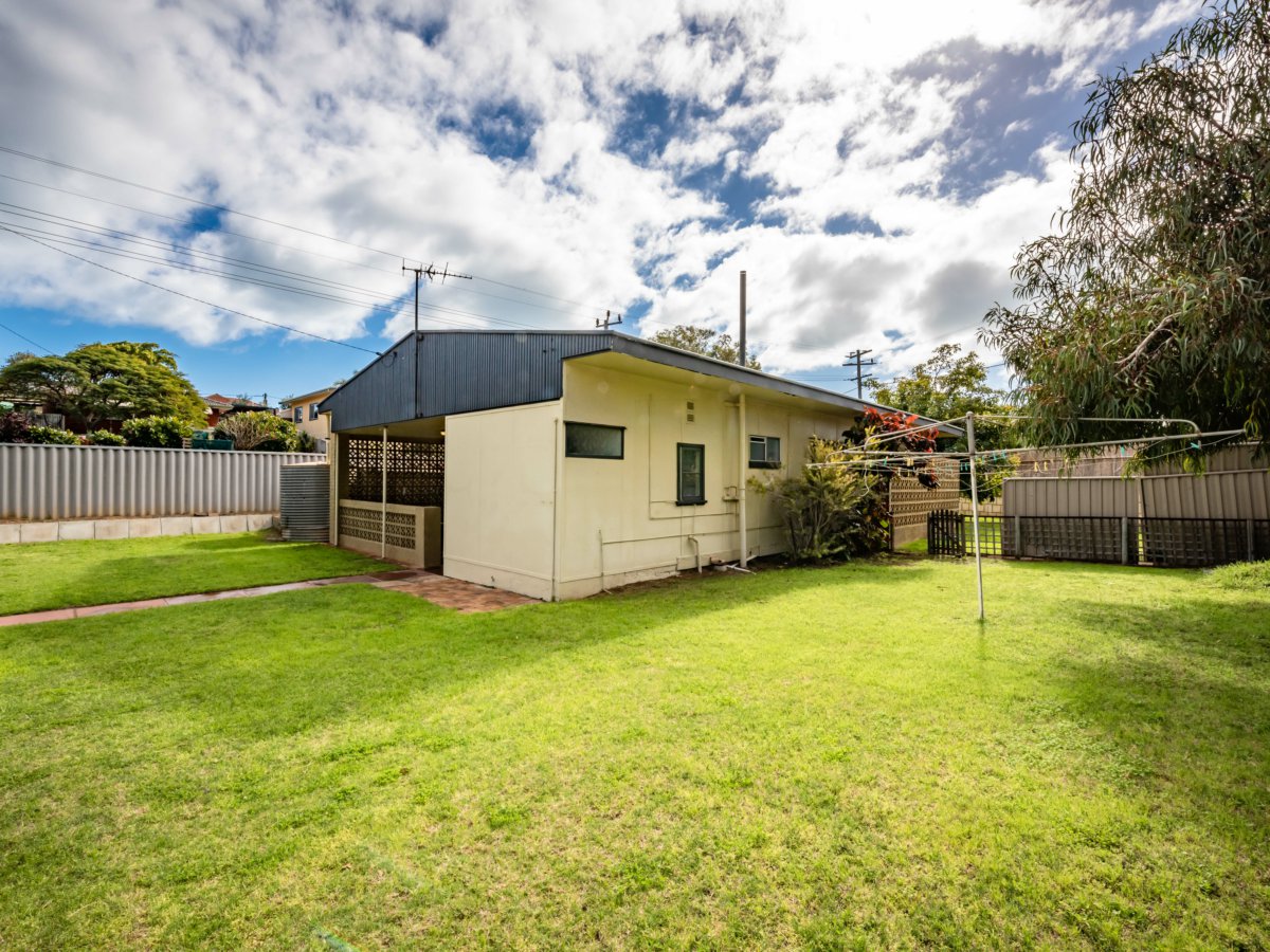 42 BAYLY ST, GERALDTON WA 6530, 0 chambres, 0 salles de bain, House