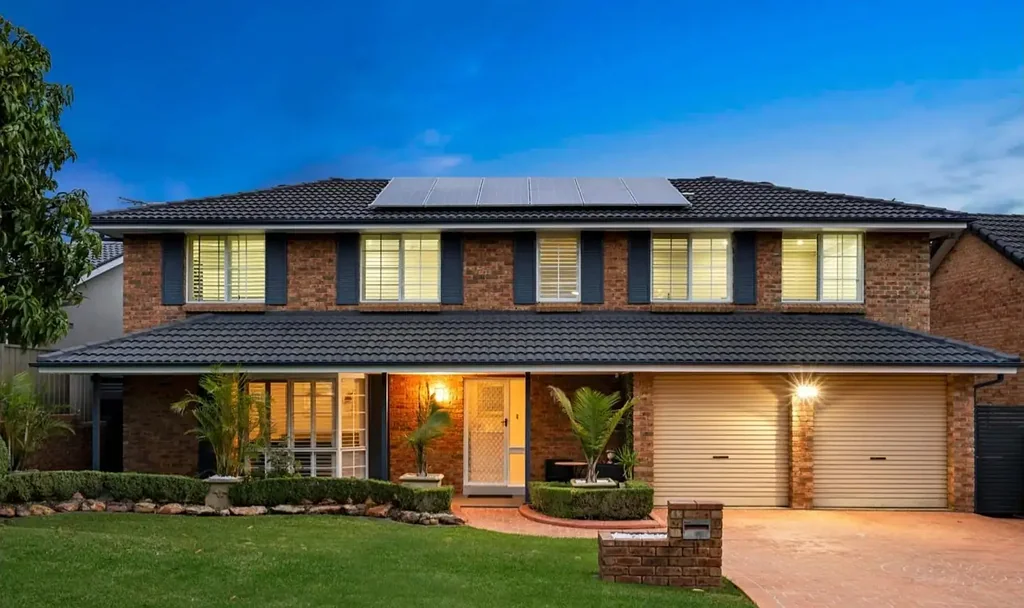 Spacious Family Home with Pool