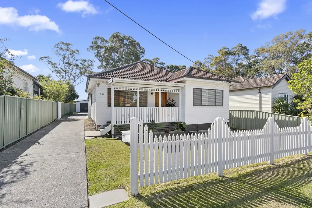 Corrimal 3Zimmer Space, Versatility and Outstanding Potential