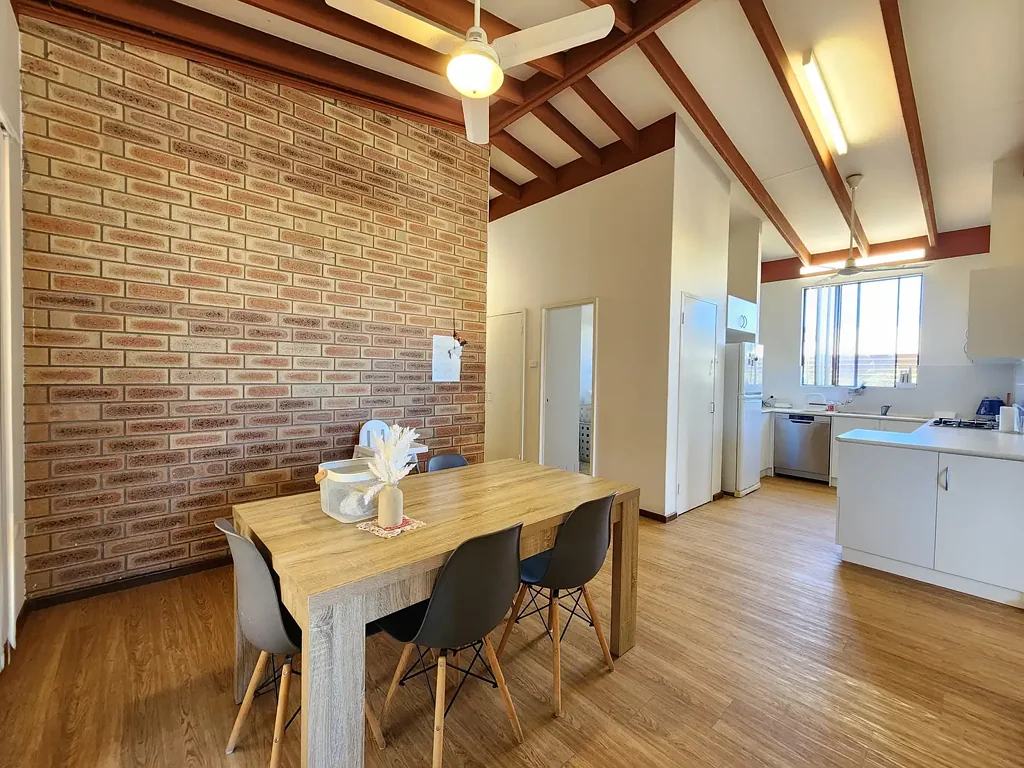 27 Baston Street, Carnarvon, WA 6701