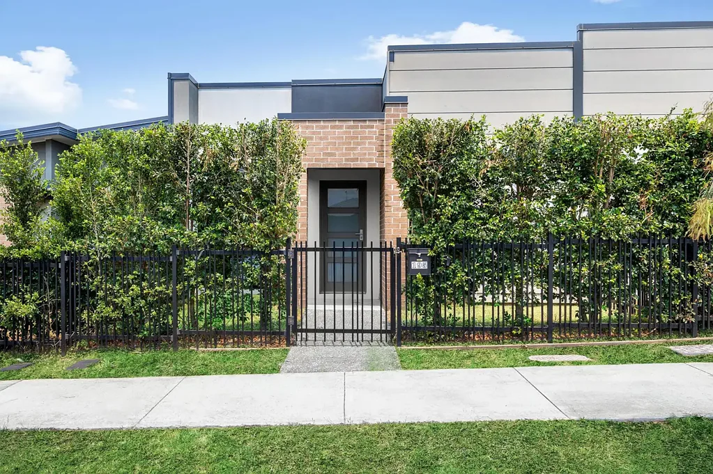 South Ripley 3Zimmer Perfect First Home or Investment Opportunity!