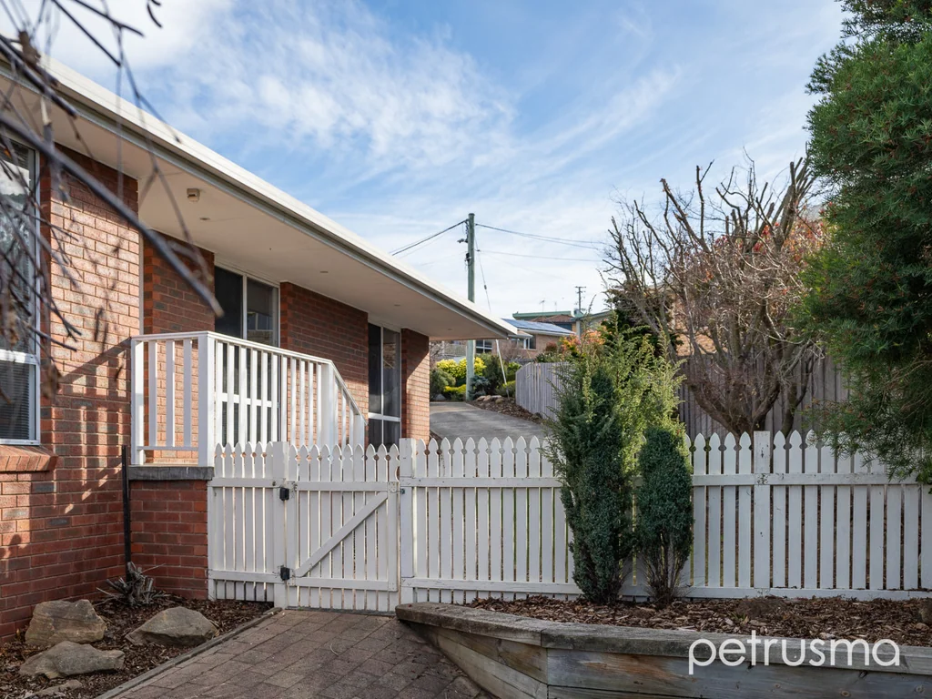 15 Stewart Court, Midway Point, TAS 7171