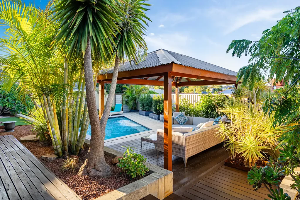 Heathridge 4Kwarto Resort-Style Family Living with the Ultimate Entertainer's Backyard!