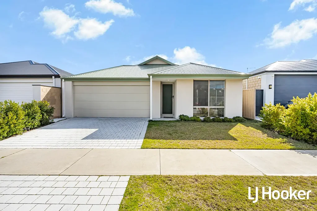 Southern River 4 Bedroom Welcome to Your Future Home!