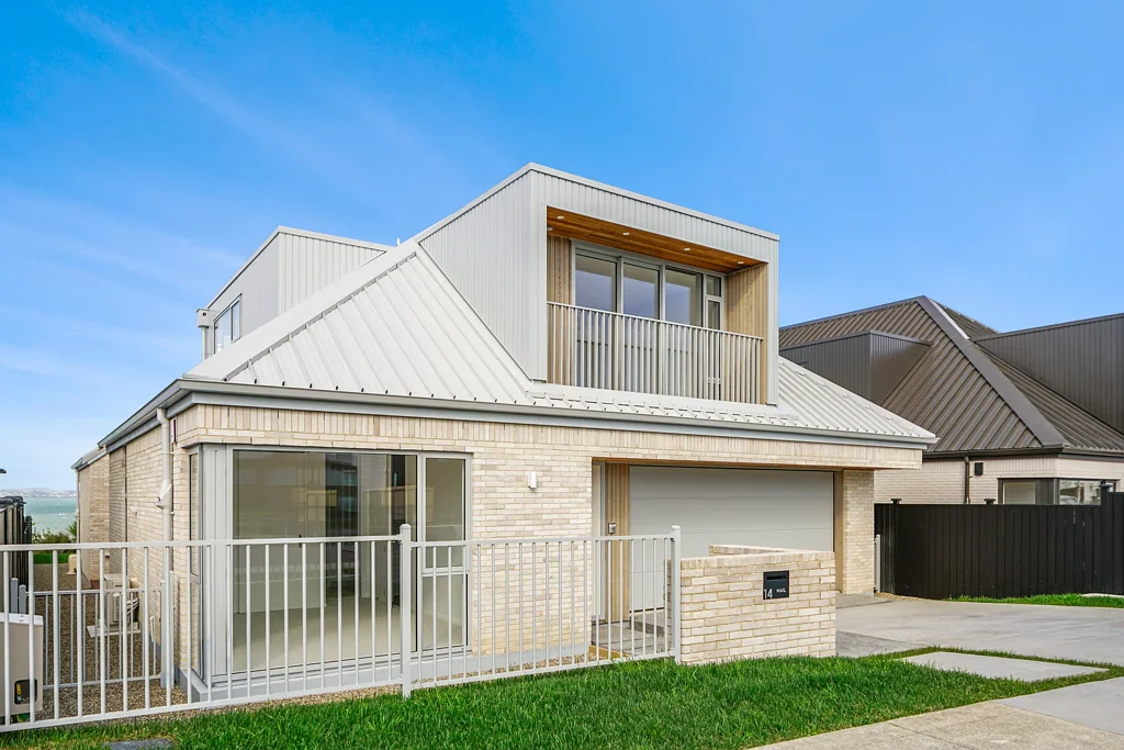 Hobsonville 6Kwarto Luxurious Waterfront Living