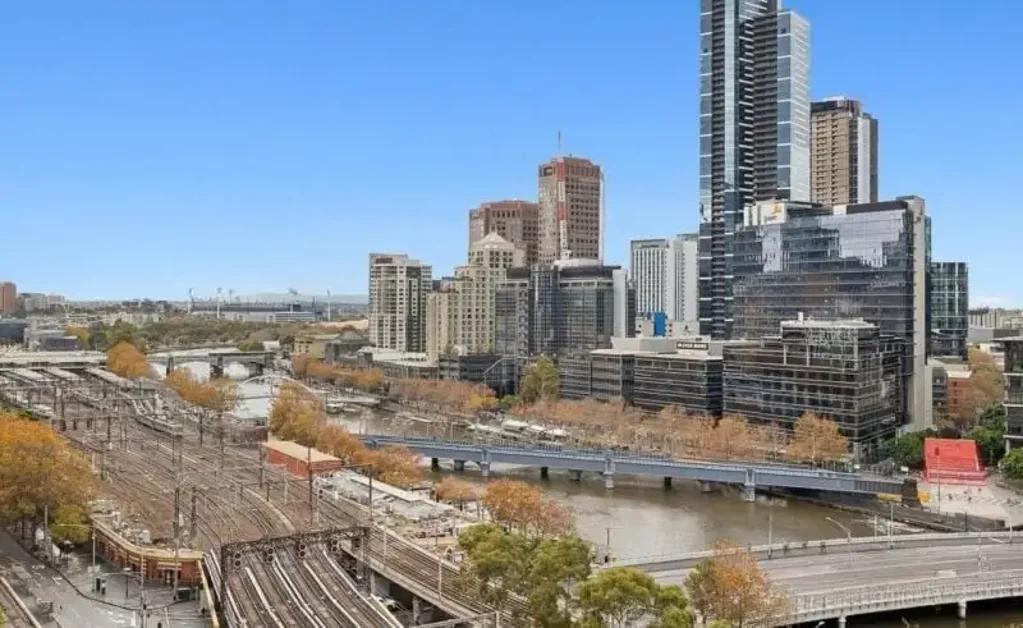 Melbourne 2chambre Two Units in One - Flexible Family Living Options