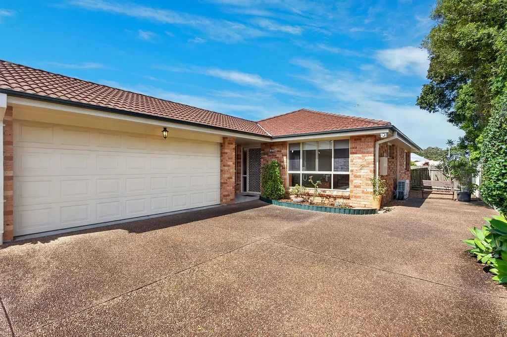 The Entrance 3Kwarto Torrens Title – Ultra Spacious Single Level – Downsize Without Compromise