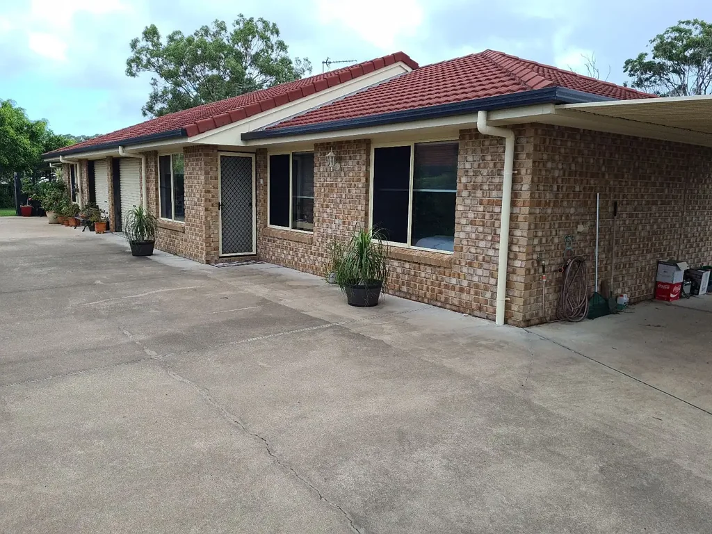 TORQUAY DUPLEX - CLOSE TO EVERYTHING