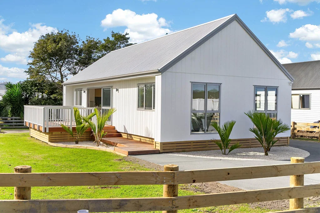 Mangawhai 2房  Brand Spanking New Two Bedroom Home