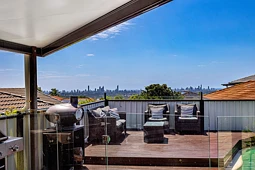 9 Marriott Way, Highland Park