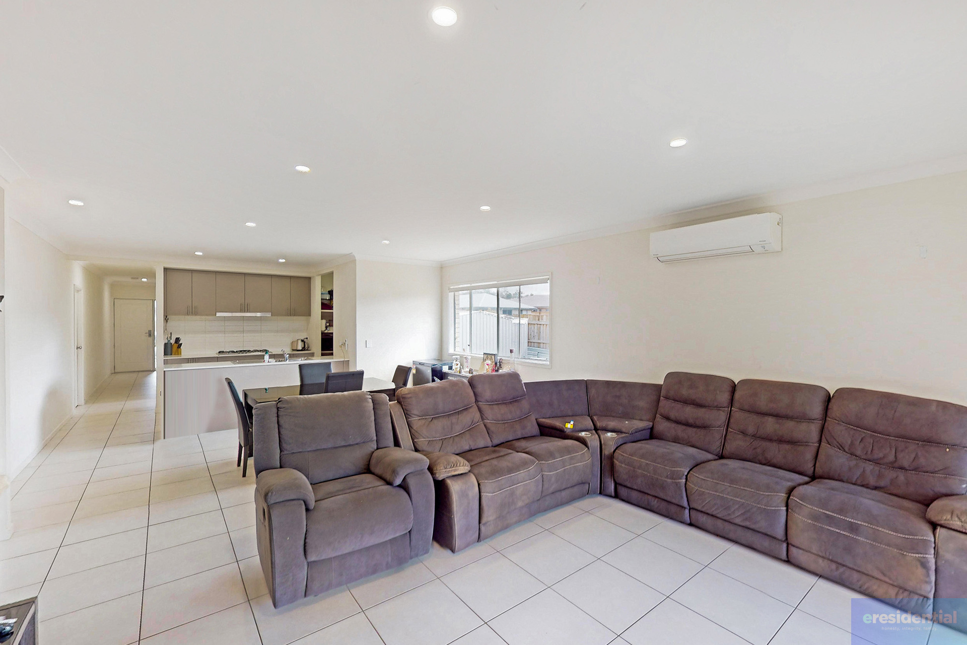 61 TIMOTHY CR, ROSEWOOD QLD 4340, 0部屋, 0バスルーム, House